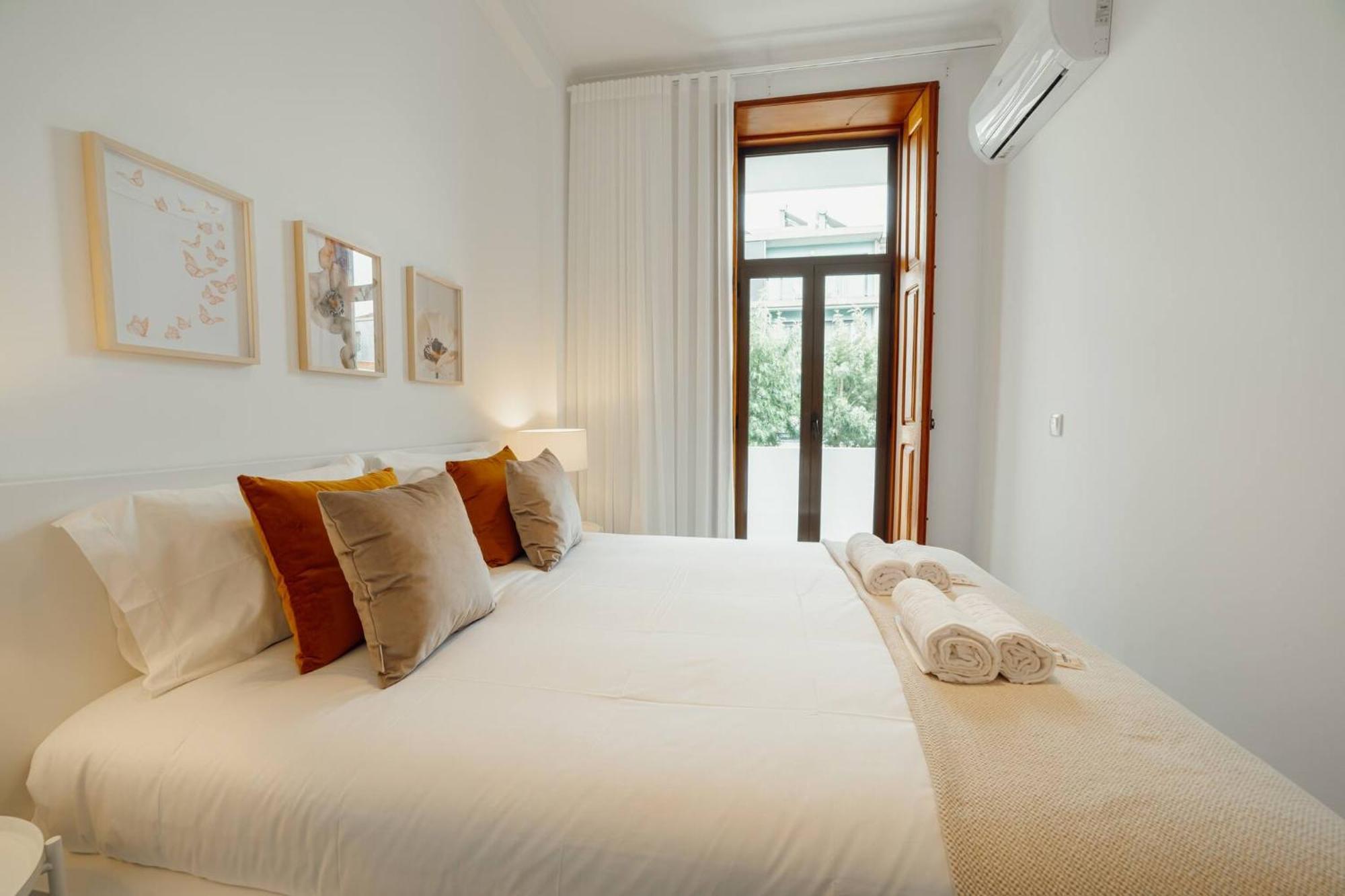 Modern Bonfim By Hosty Apartment Porto Luaran gambar